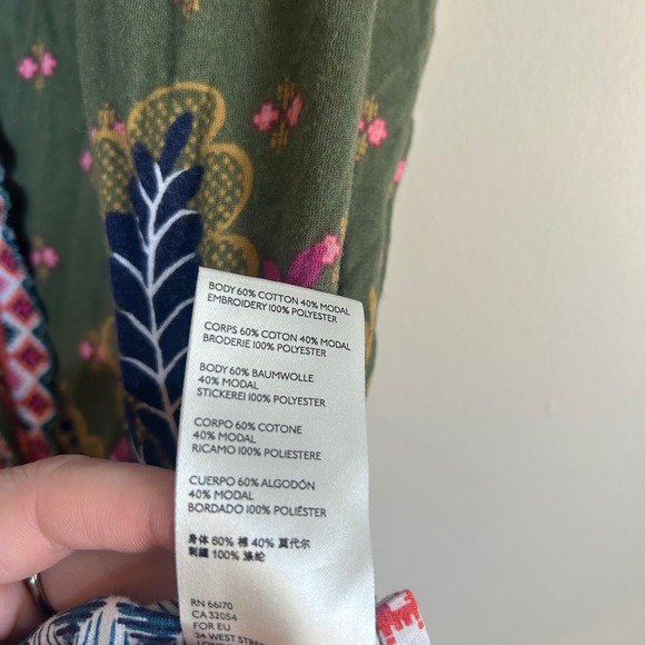 Anthropologie Embroidered Floral Boho Top Women XS Olive Green Tie Nek - Picture 7 of 7